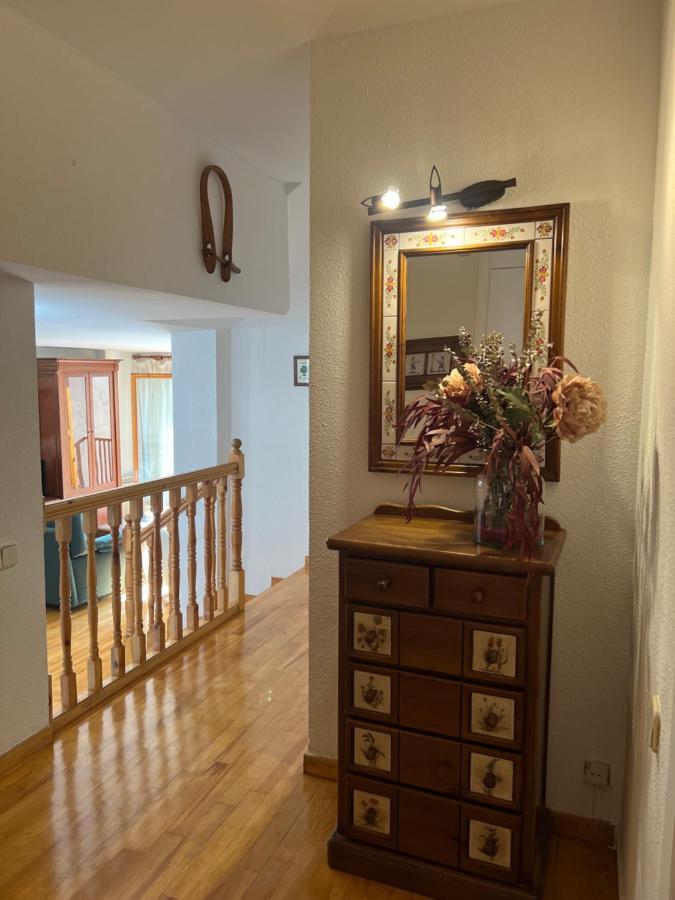 Precioso Duplex En Puigcerda Con Plaza De Parking Puigcerdà Exterior foto